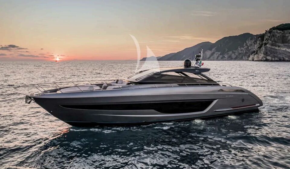 riva 68 ft boat sorrento italy rent