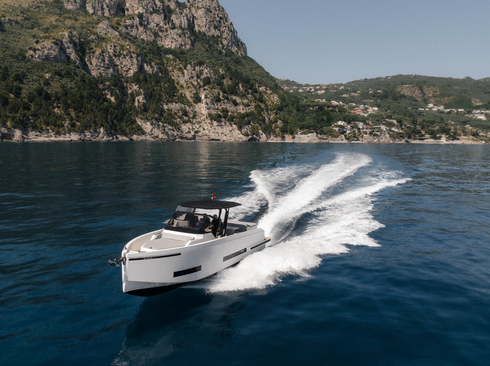 boat de antonio 32